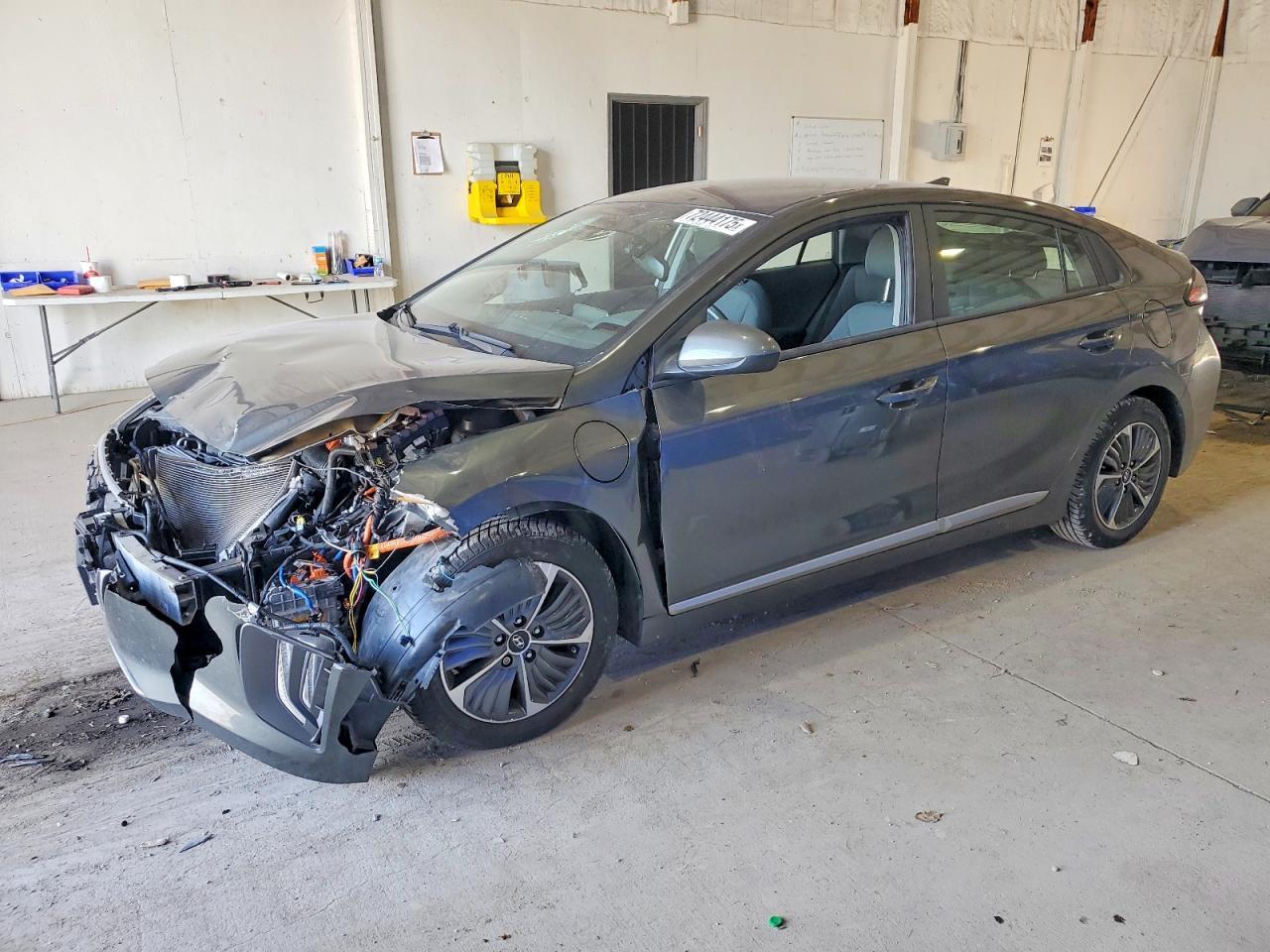 2022 Hyundai Ioniq se