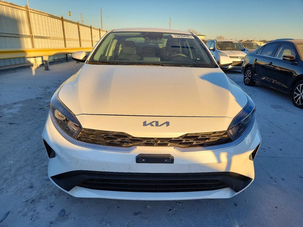 2024 KIA Forte lx
