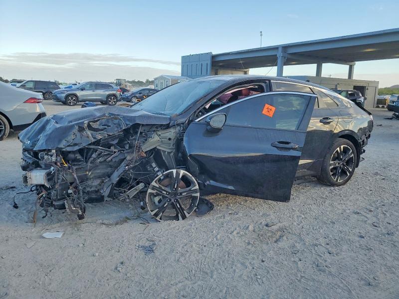 2023 KIA K5 gt Line