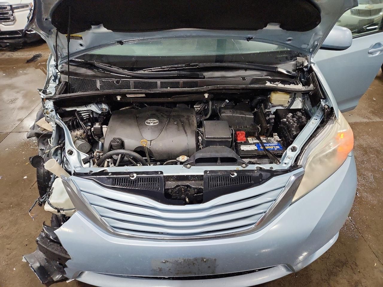 2017 Toyota Sienna le