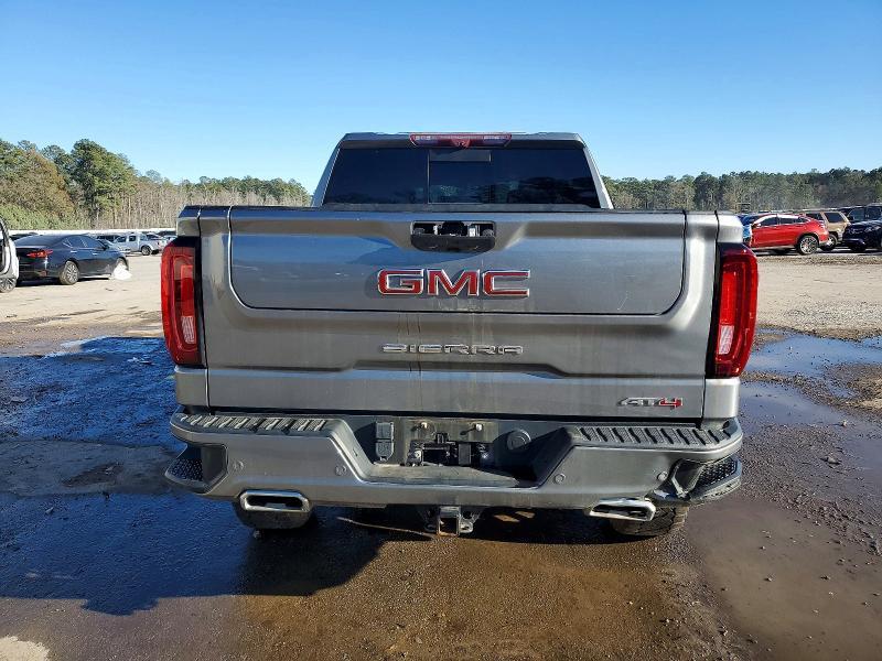 2021 GMC Sierra K1500 AT4