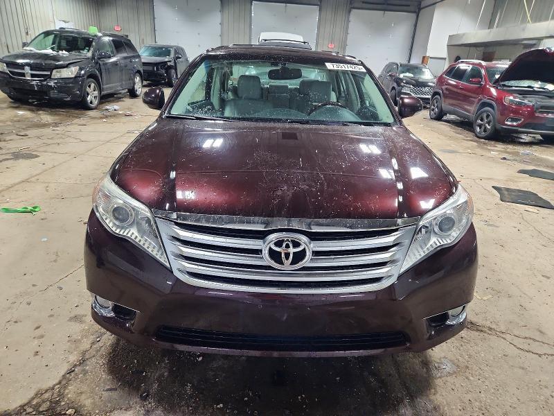 2011 Toyota Avalon Base