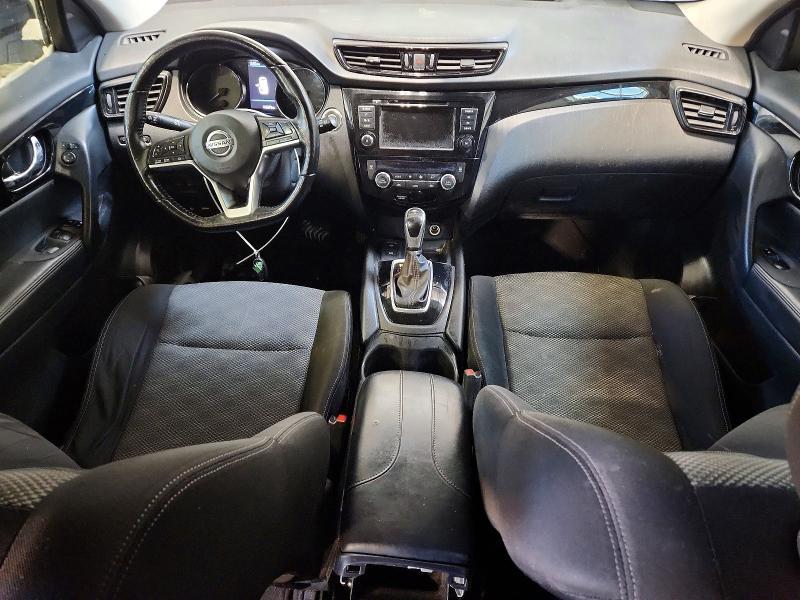 2021 Niss Qashqai sv