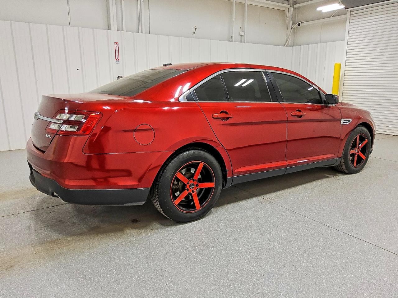 2017 Ford Taurus sel
