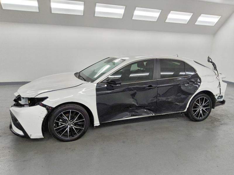 2023 Toyota Camry se Night Shade