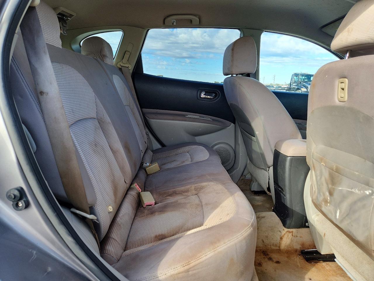 2008 Nissan Rogue s