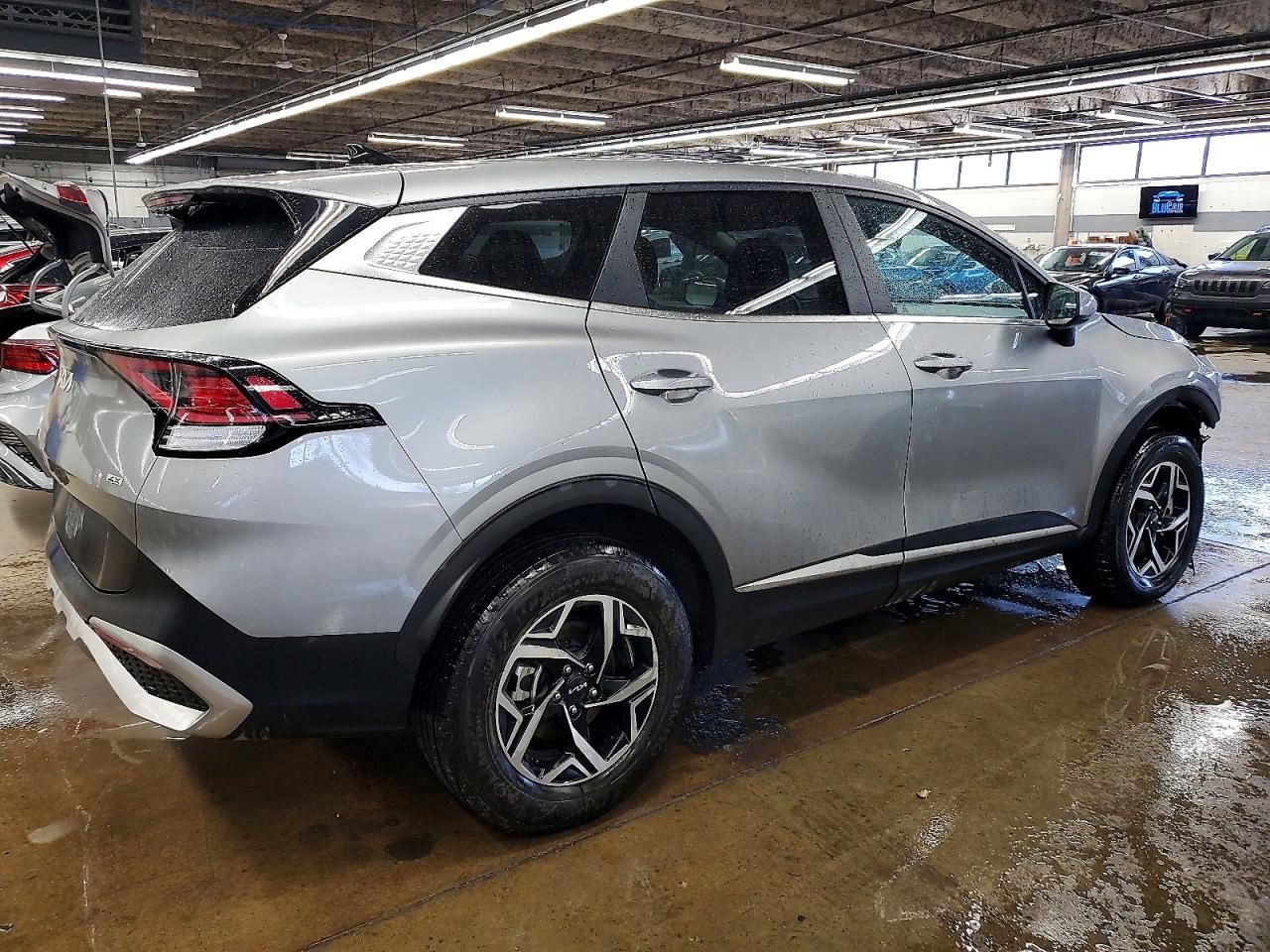 2023 KIA Sportage lx