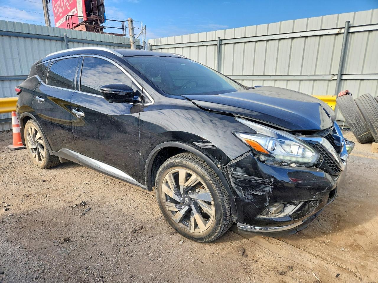 2017 Niss Murano Platinum