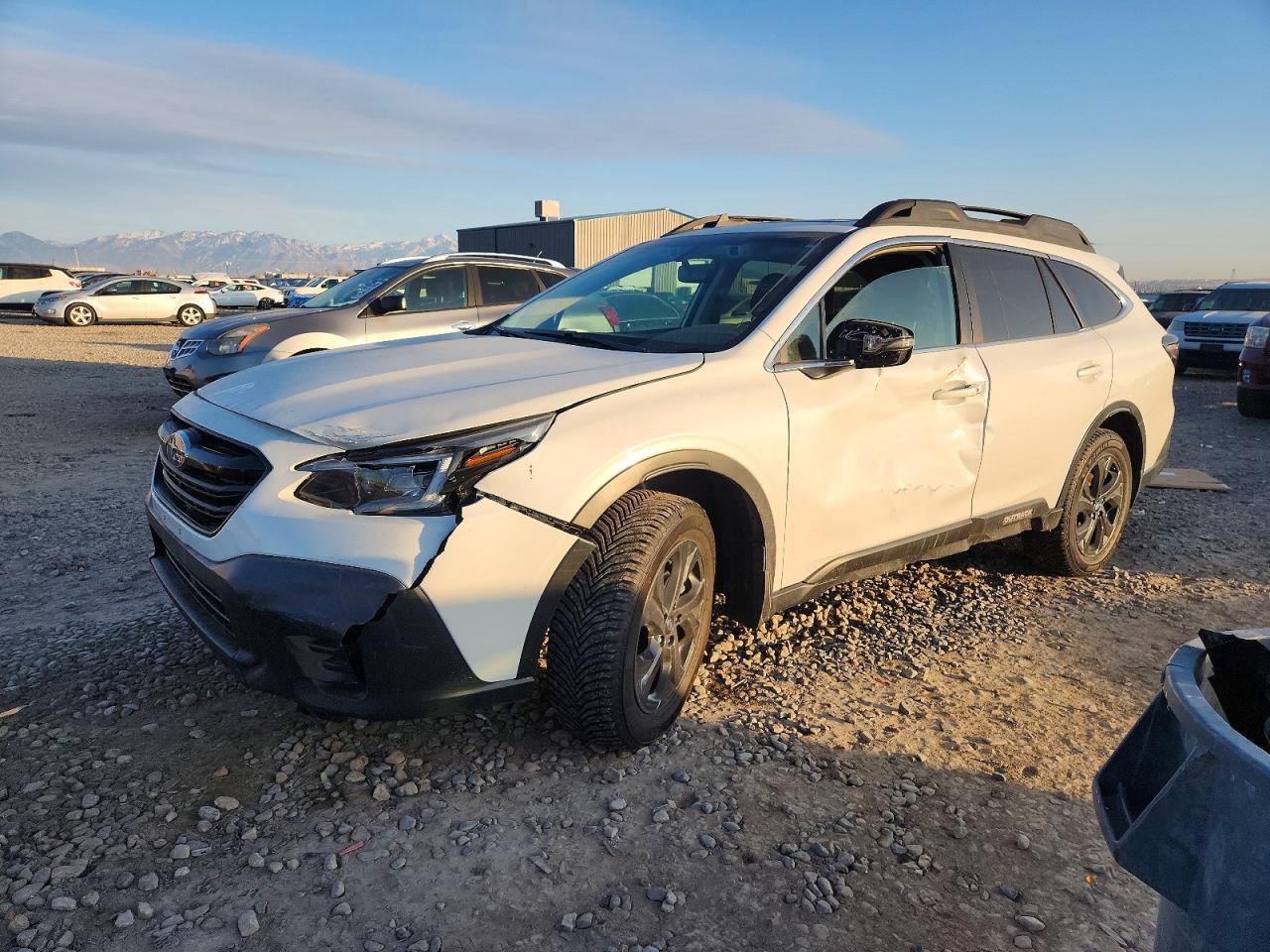 2020 Subaru Outback Onyx Edition xt