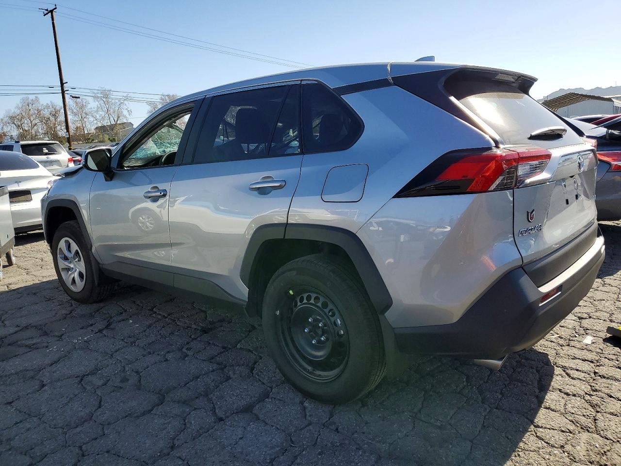 2025 Toyota Rav4 le