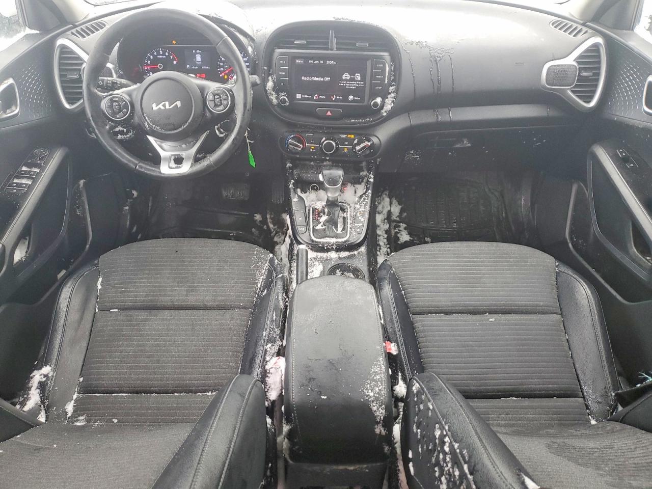 2022 KIA Soul ex