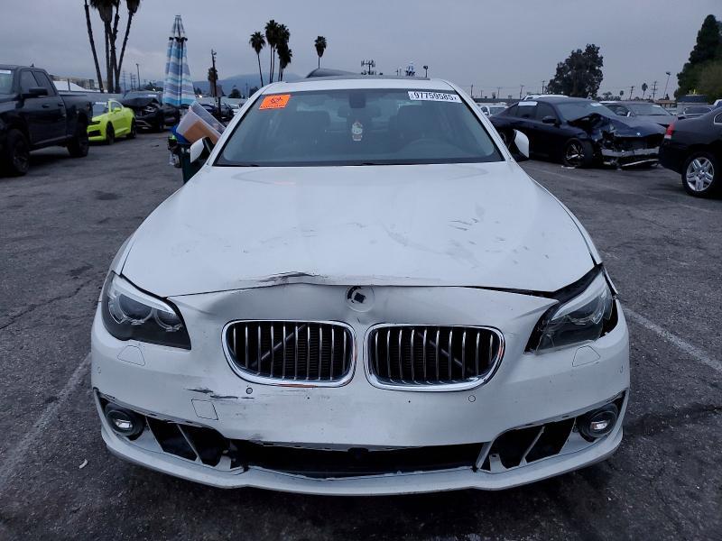 2016 BMW 528 i