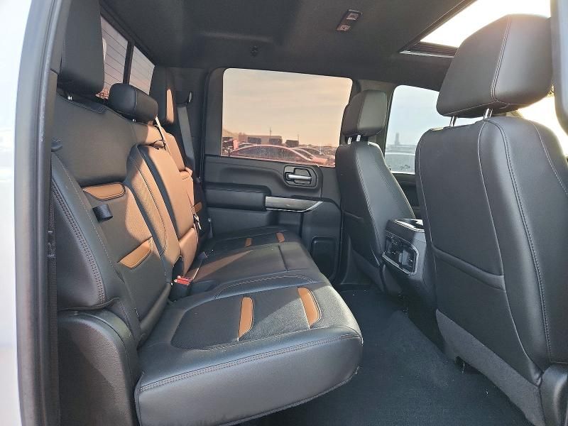 2020 GMC Sierra K2500 AT4