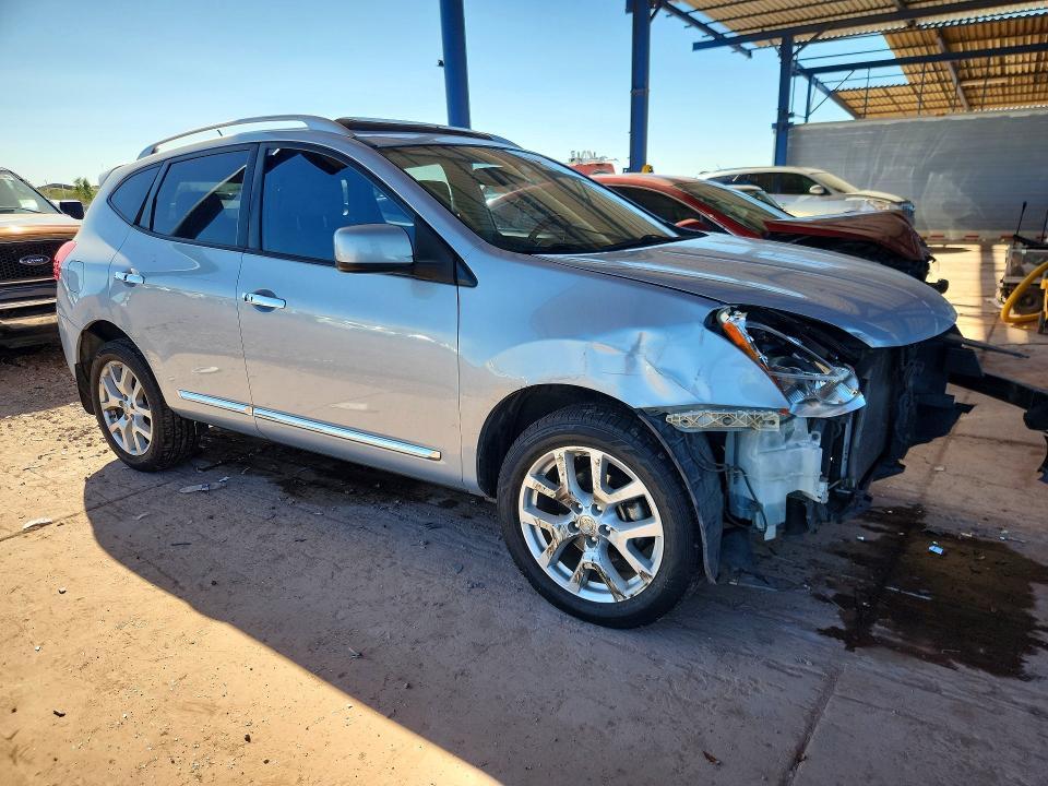 2011 Nissan Rogue s