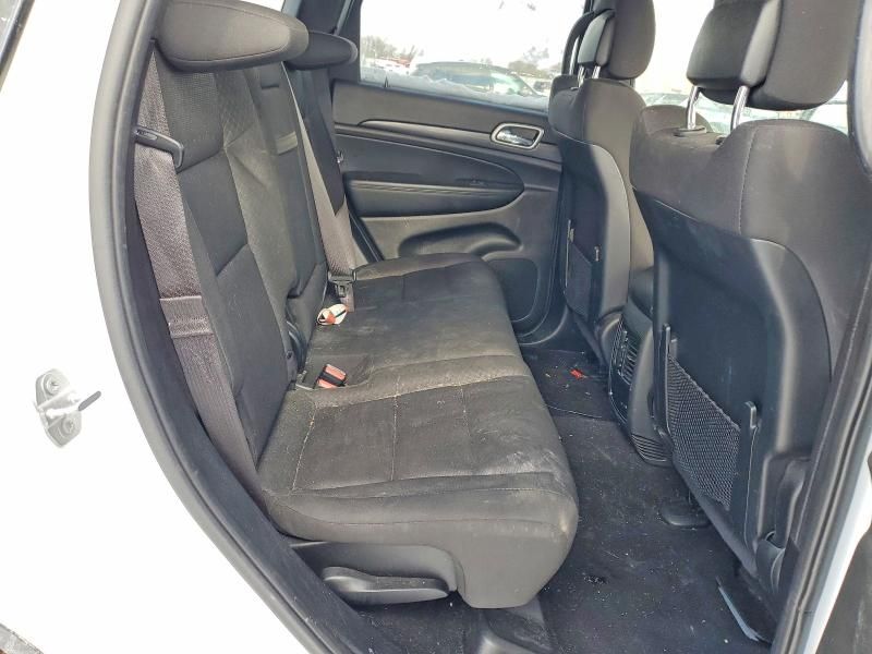 2020 Jeep Grand Cherokee Laredo