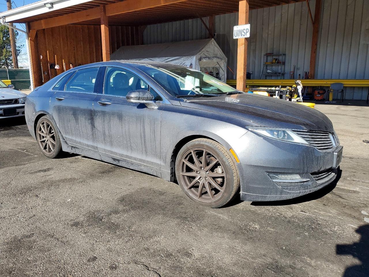 2016 Lincoln MKZ