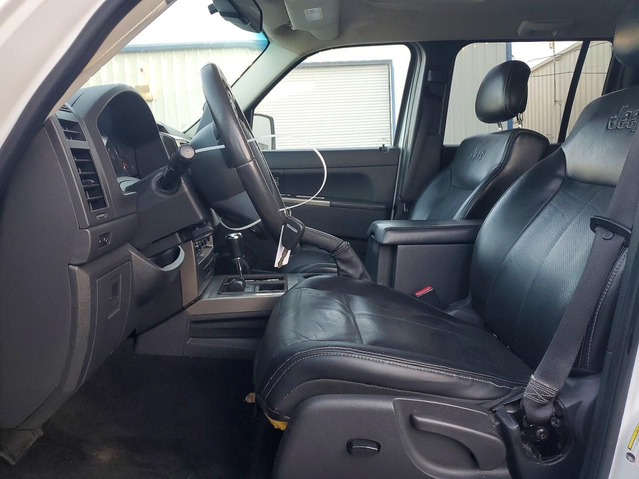 2012 Jeep Liberty jet