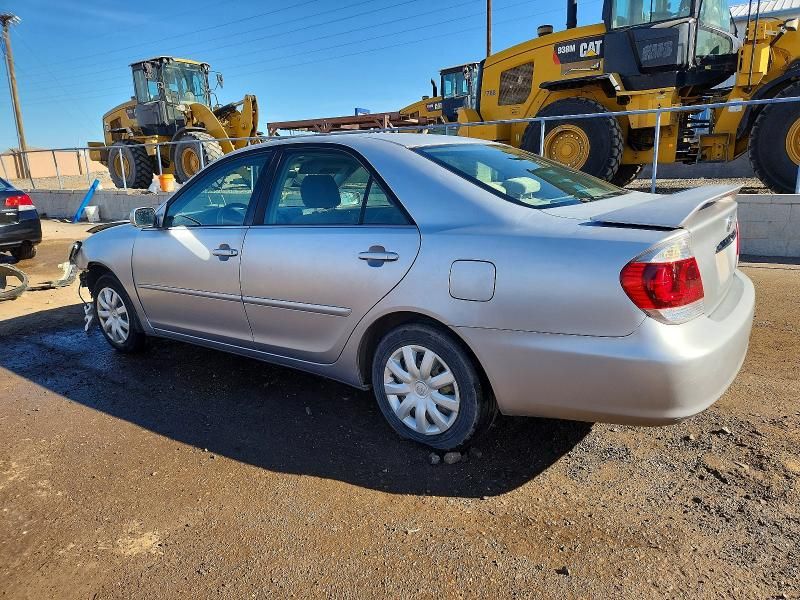 2006 Toyota Camry le