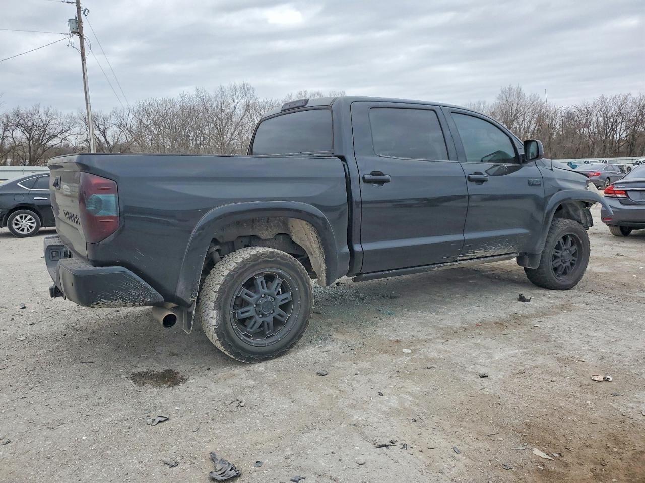 2014 Toyota Tundra Crewmax Platinum