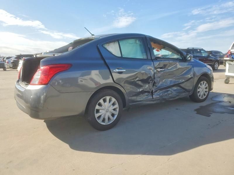 2019 Nissan Versa s