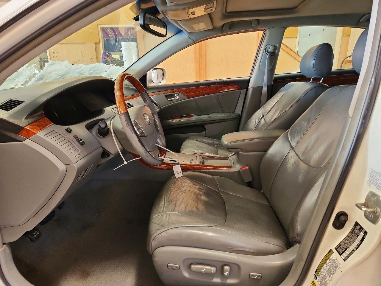 2006 Toyota Avalon xl
