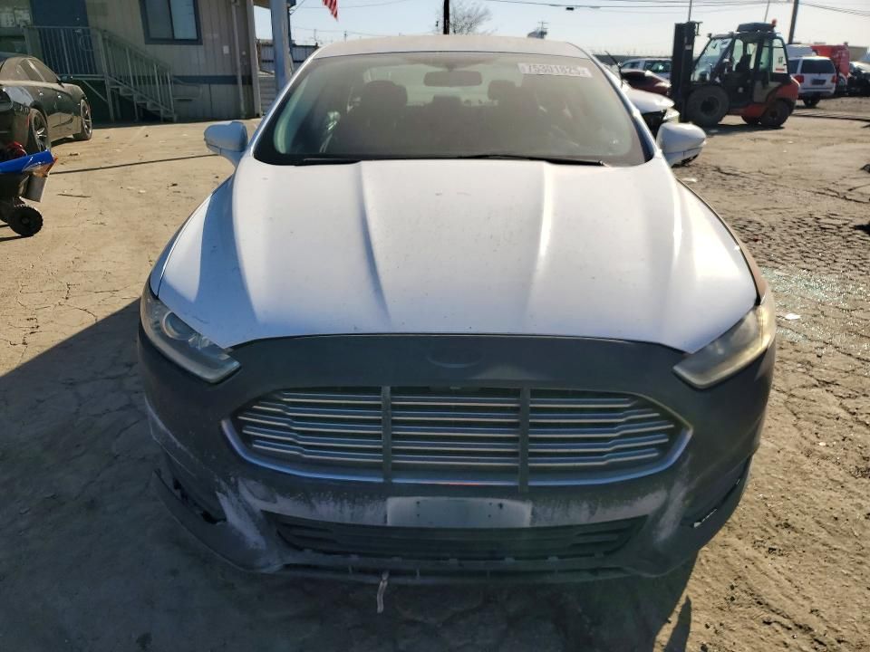 2014 Ford Fusion se