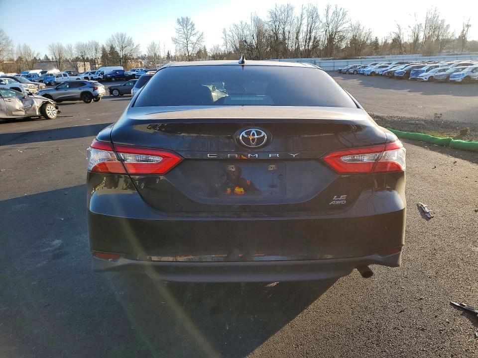 2020 Toyota Camry le