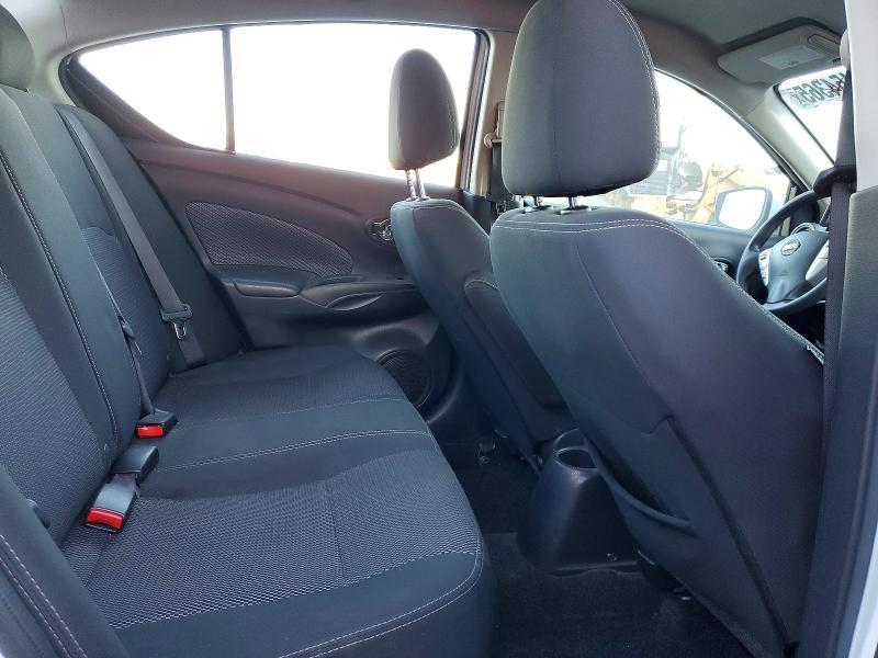 2019 Nissan Versa