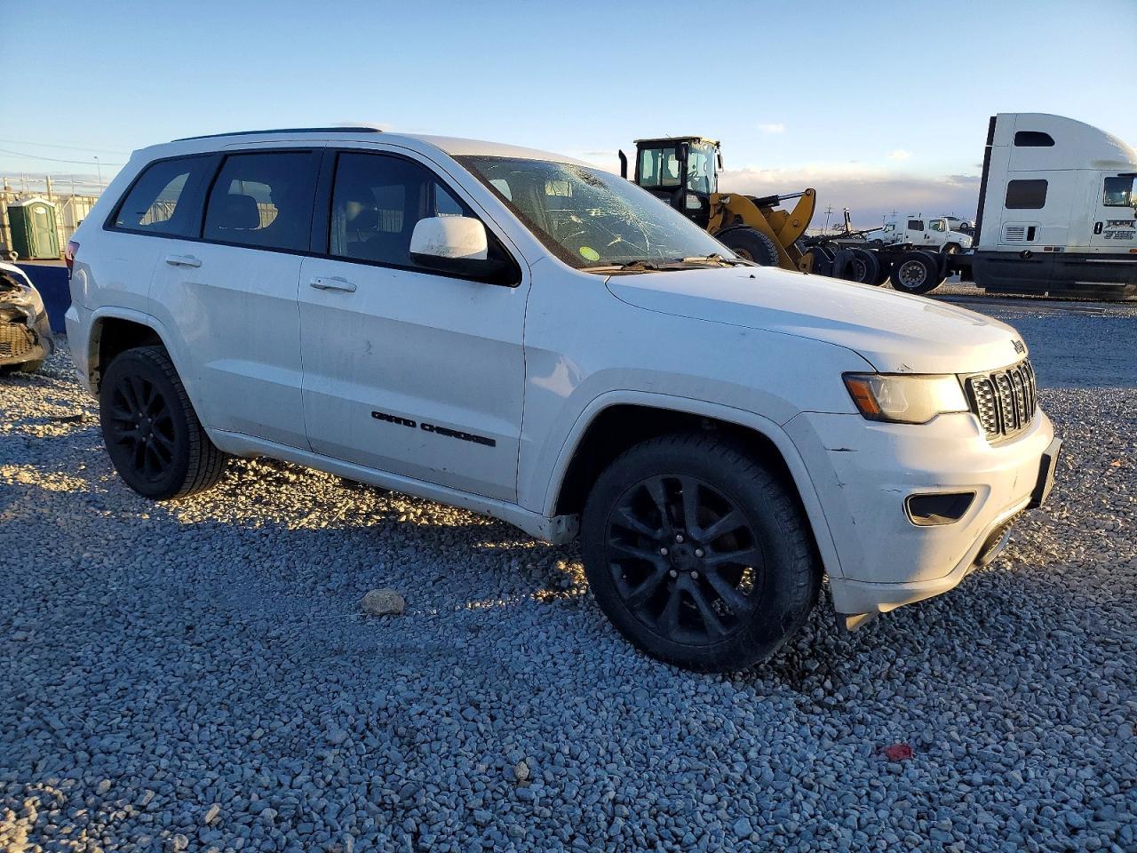 2017 Jeep Grand Cherokee Laredo