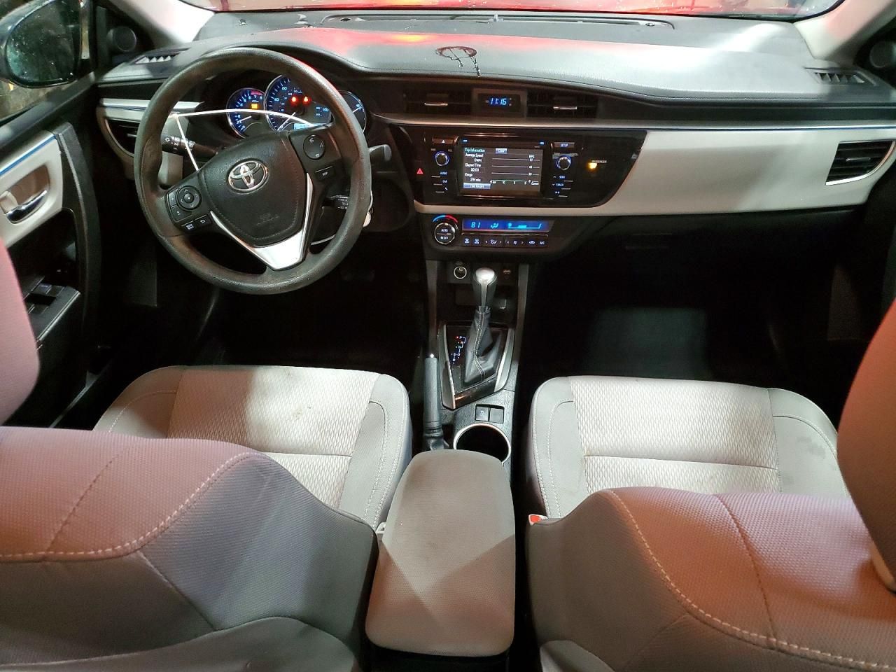 2015 Toyota Corolla l