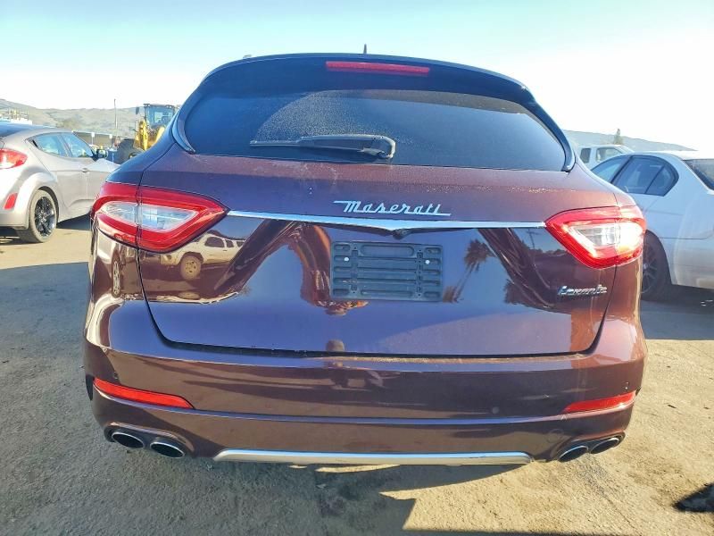 2017 Maserati Levante Luxury