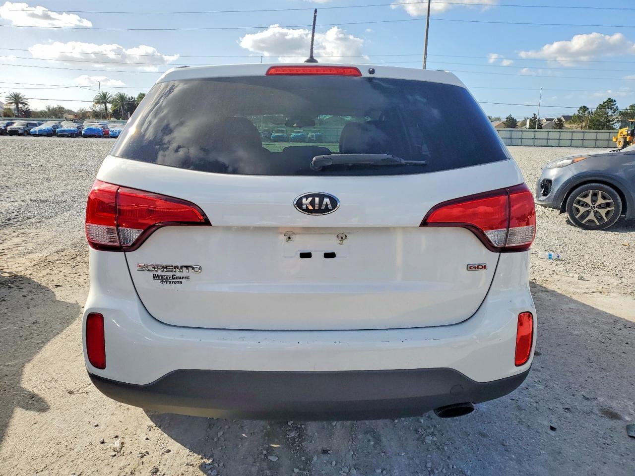 2015 KIA Sorento lx