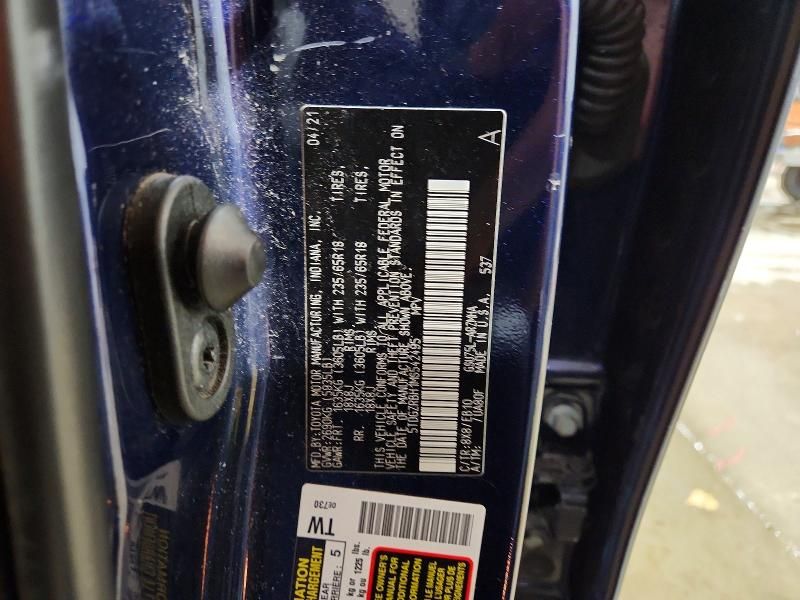 2021 Toyota Highlander xle