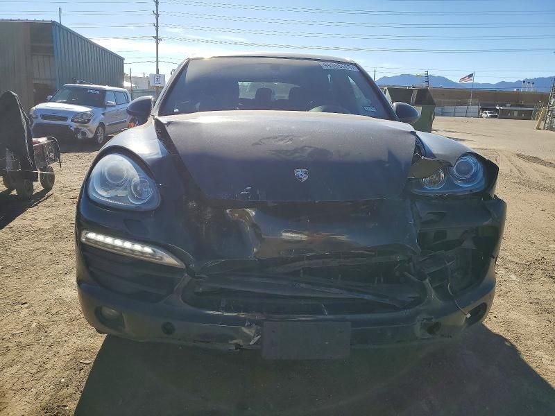 2013 Porsche Cayenne