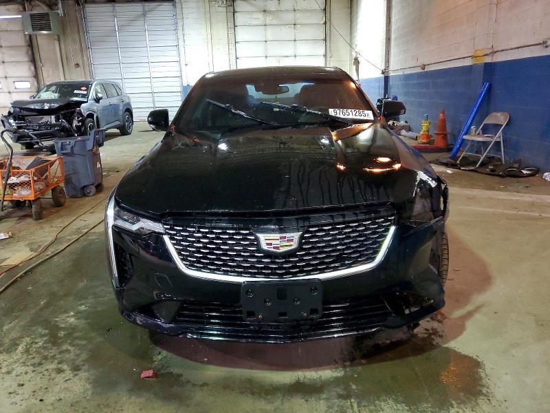 2021 Cadillac CT4 Luxury