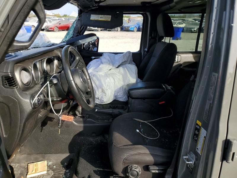 2022 Jeep Gladiator Sport