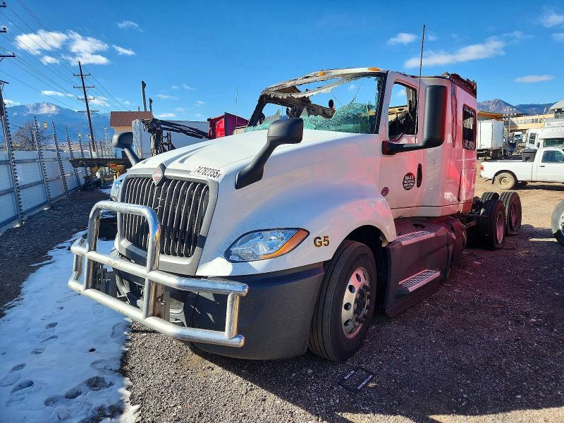 2018 International LT625