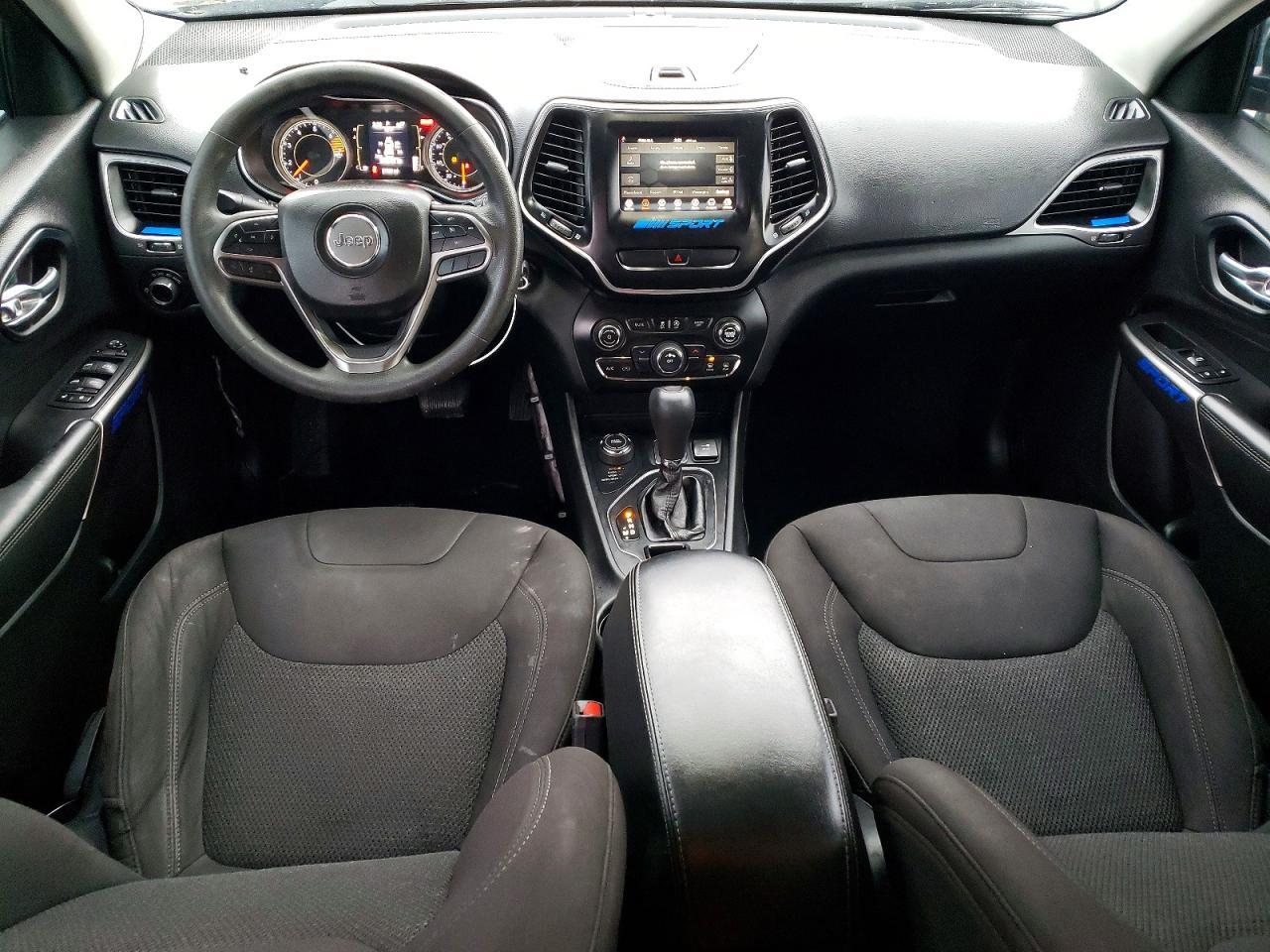 2020 Jeep Cherokee Latitude