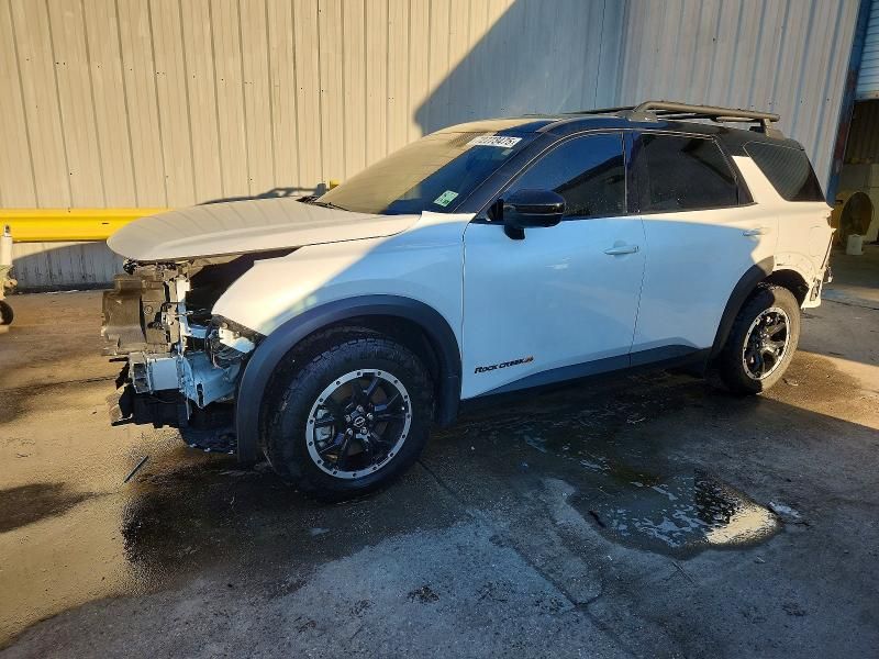 2025 Nissan Pathfinder Rock Creek