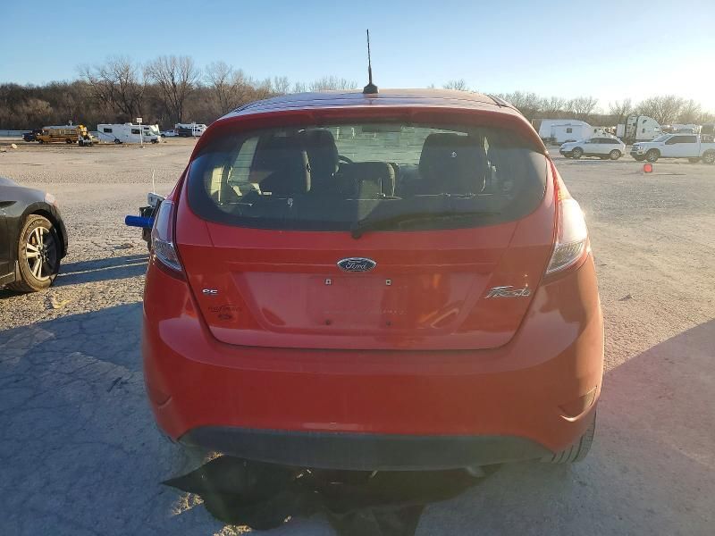 2015 Ford Fiesta se