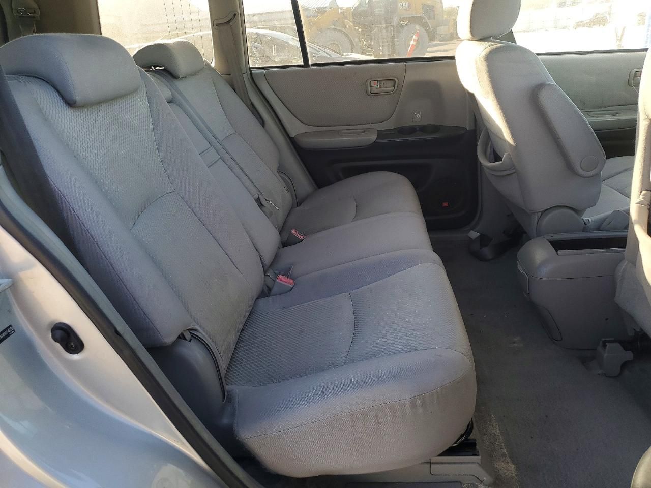 2004 Toyota Highlander Base