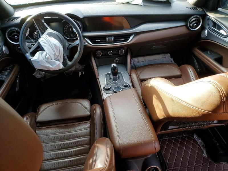 2019 Alfa Romeo Stelvio ti