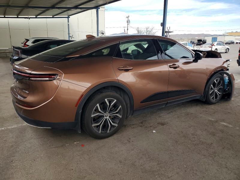 2025 Toyota Crown xle