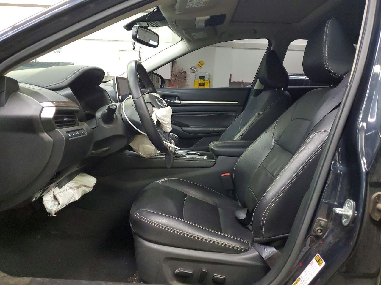 2020 Nissan Altima sl