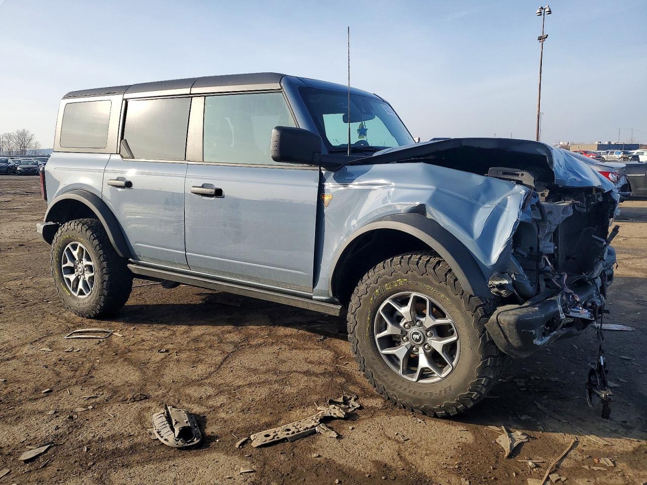 2023 Ford Bronco Base