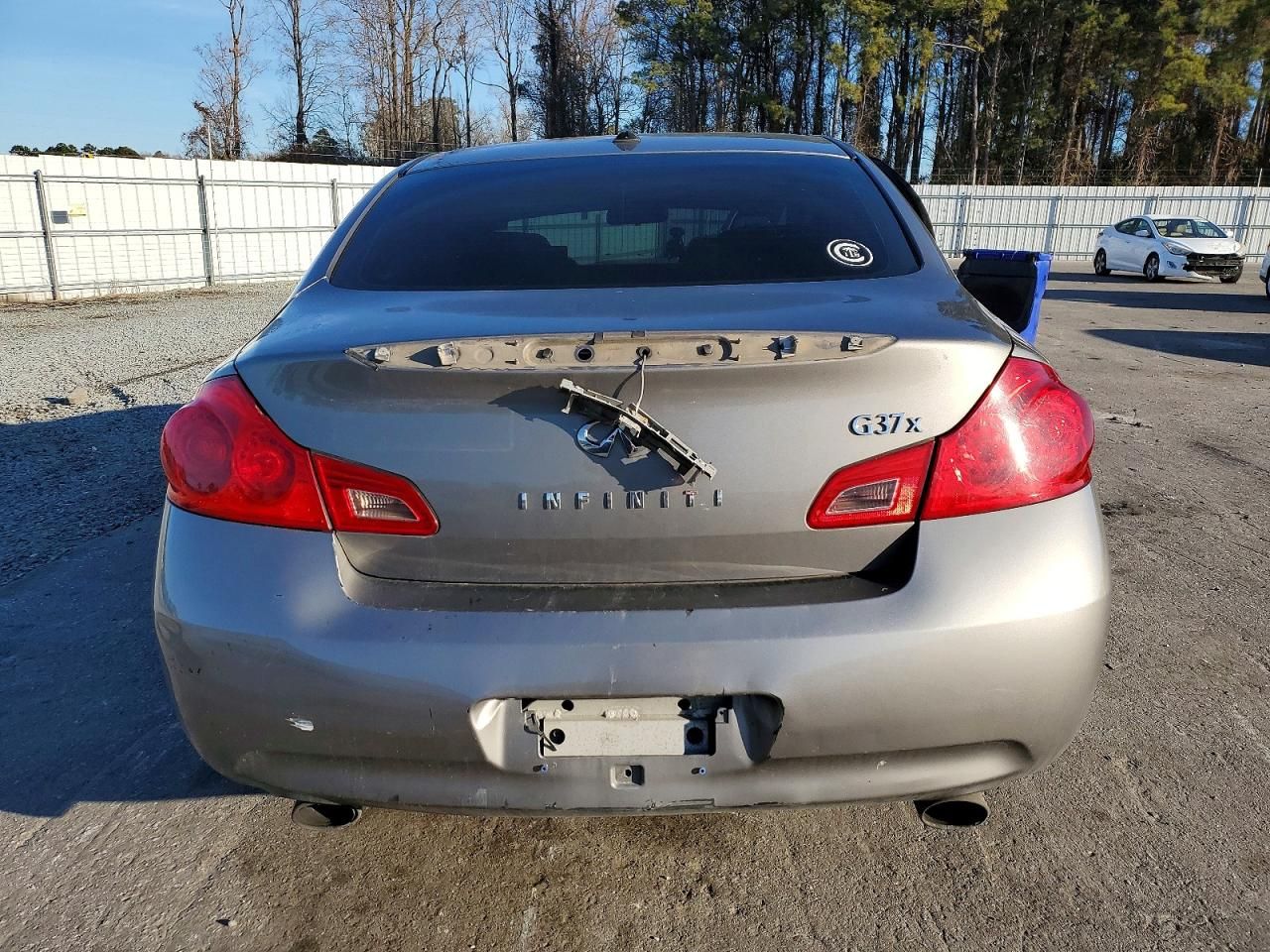2009 Infiniti G37