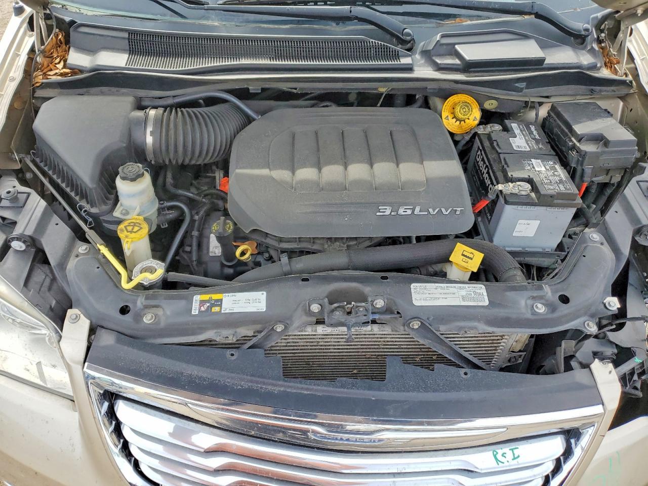 2016 Chrysler Town & Country Touring