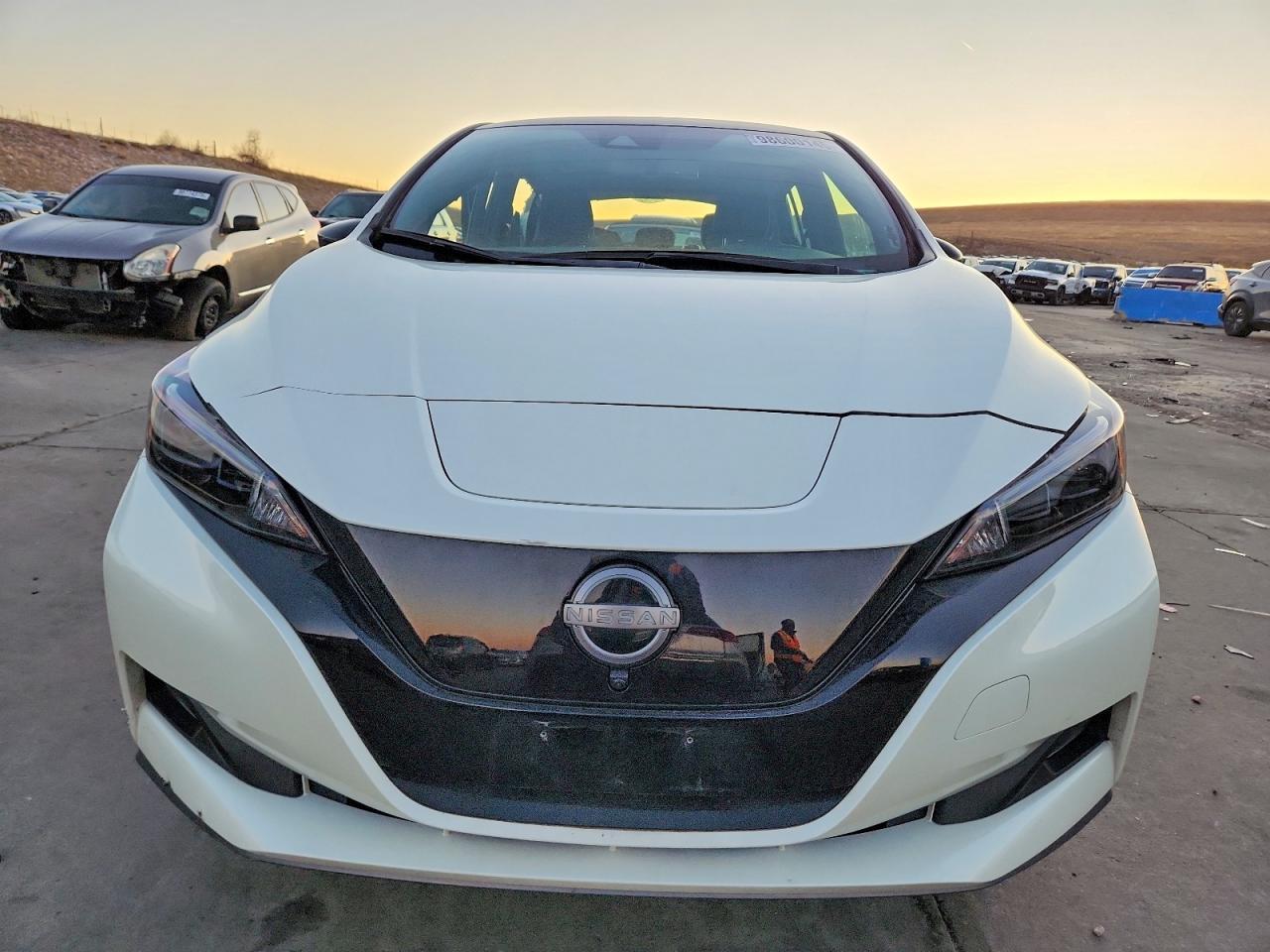 2024 Nissan Leaf sv Plus