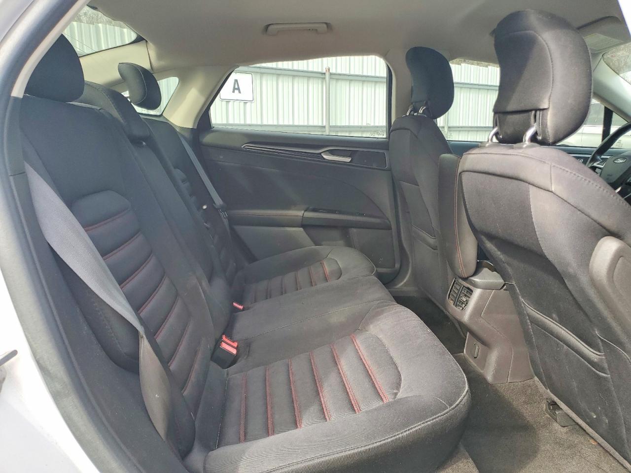2014 Ford Fusion se