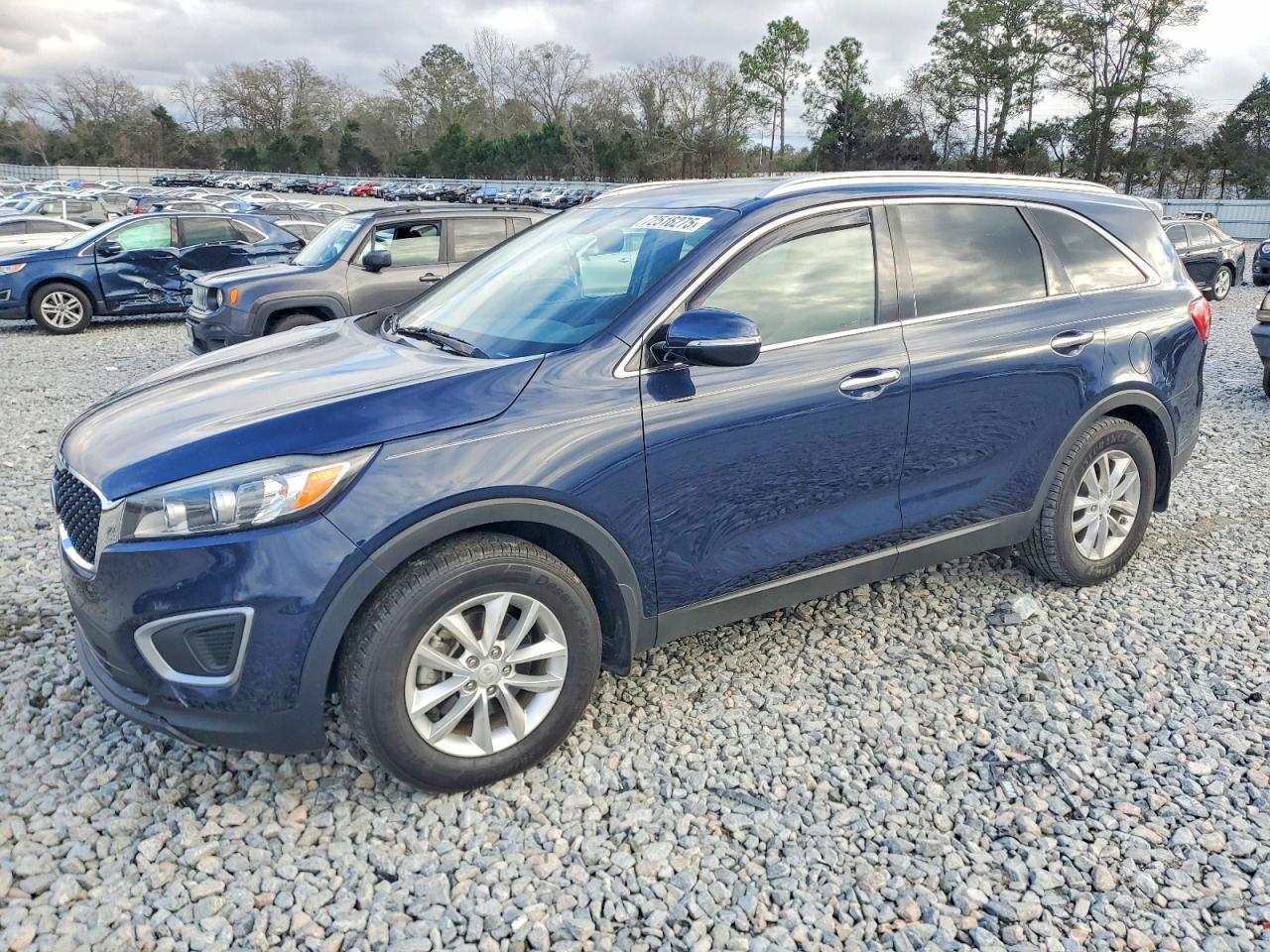 2017 KIA Sorento lx